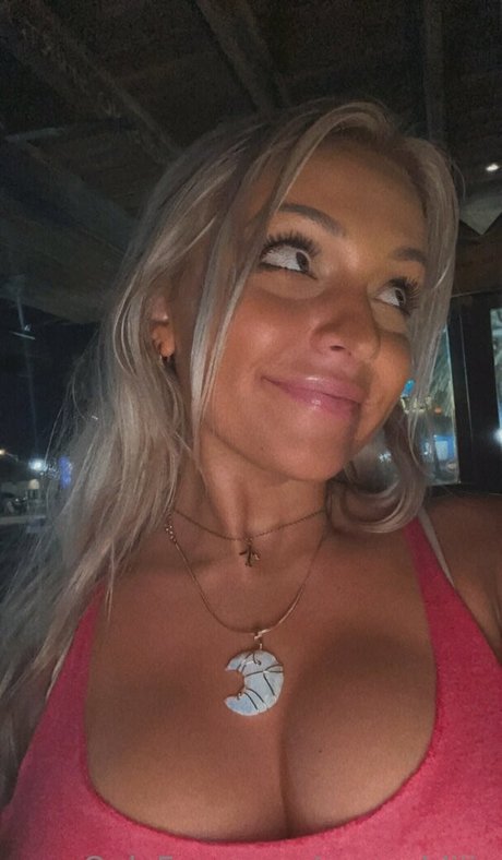 Nacktes geleaktes OnlyFans-Foto von Xomaddiiie