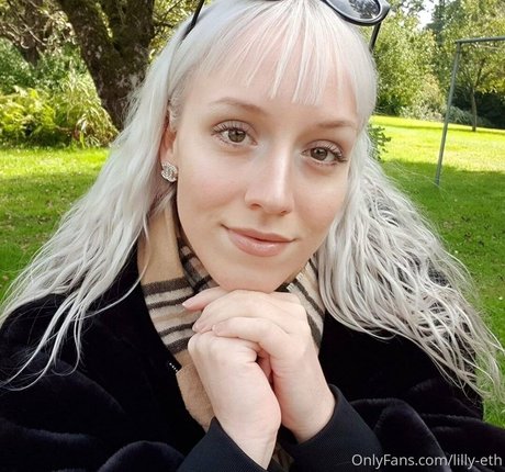 Nacktes geleaktes OnlyFans-Foto von Lillyeth