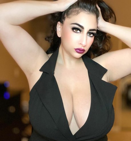 Nacktes geleaktes OnlyFans-Foto von Arikittee