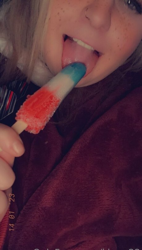 Nacktes geleaktes OnlyFans-Foto von Sillygirl9822