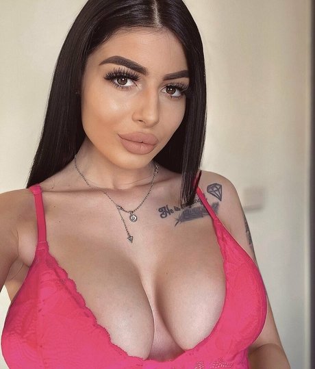 Nacktes geleaktes OnlyFans-Foto von Girlwithnojob18