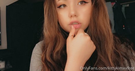 Nacktes geleaktes OnlyFans-Foto von Kittykimxxfree