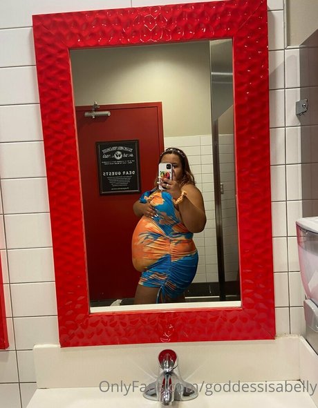 Goddessisabelly