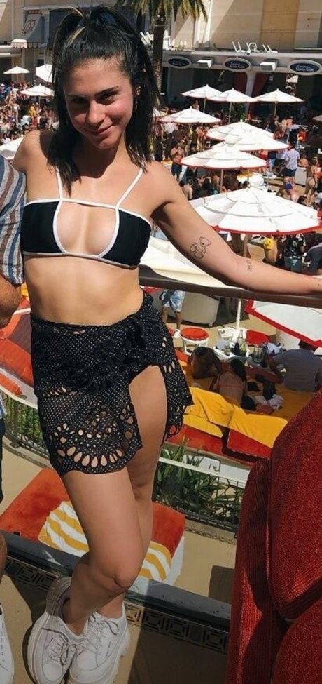Nacktes geleaktes OnlyFans-Foto von Kelsey Kreppel