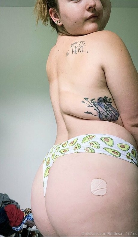 Nacktes geleaktes OnlyFans-Foto von Kittiesnt1tt1es
