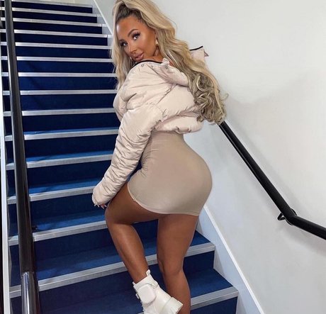 Nacktes geleaktes OnlyFans-Foto von Beth Amelia