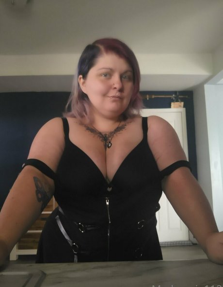 Nacktes geleaktes OnlyFans-Foto von Madmoxie112