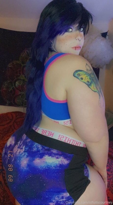 Stfuitscourtney