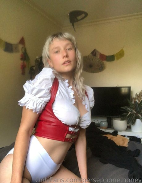 Nacktes geleaktes OnlyFans-Foto von Persephonehoney