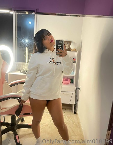 Nacktes geleaktes OnlyFans-Foto von Alm010599