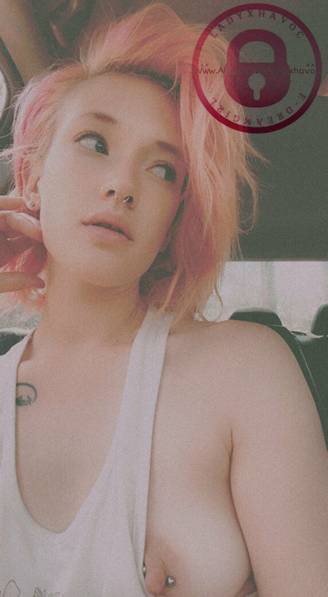 Nacktes geleaktes OnlyFans-Foto von Lilxhavoc