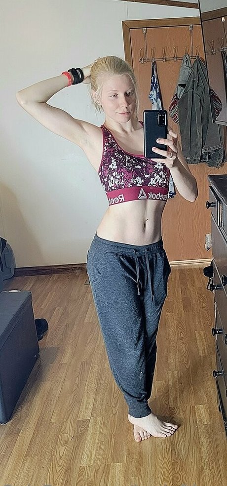 Nacktes geleaktes OnlyFans-Foto von Lordofthemoths