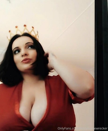 Nacktes geleaktes OnlyFans-Foto von Bustyhomewrecker