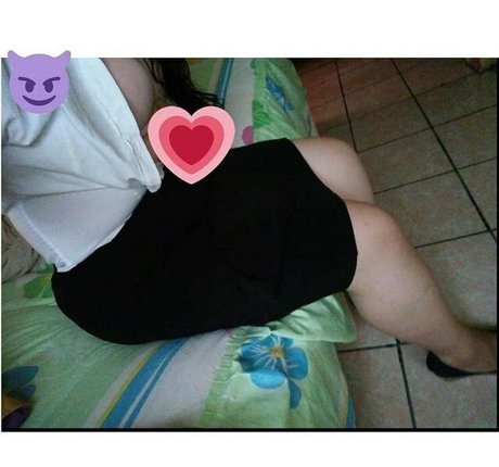 Nacktes geleaktes OnlyFans-Foto von Jessygalanoficial
