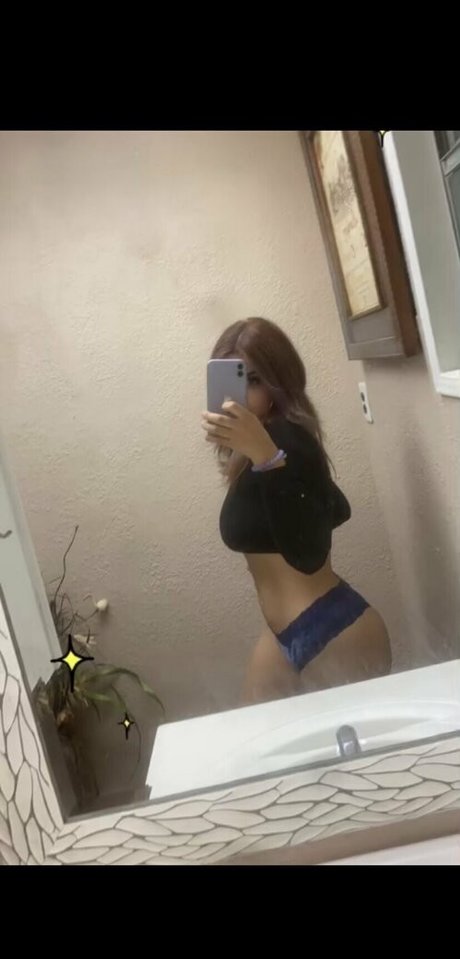 Nacktes geleaktes OnlyFans-Foto von Purrrbaby