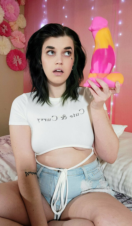Nacktes geleaktes OnlyFans-Foto von Blissfulflower
