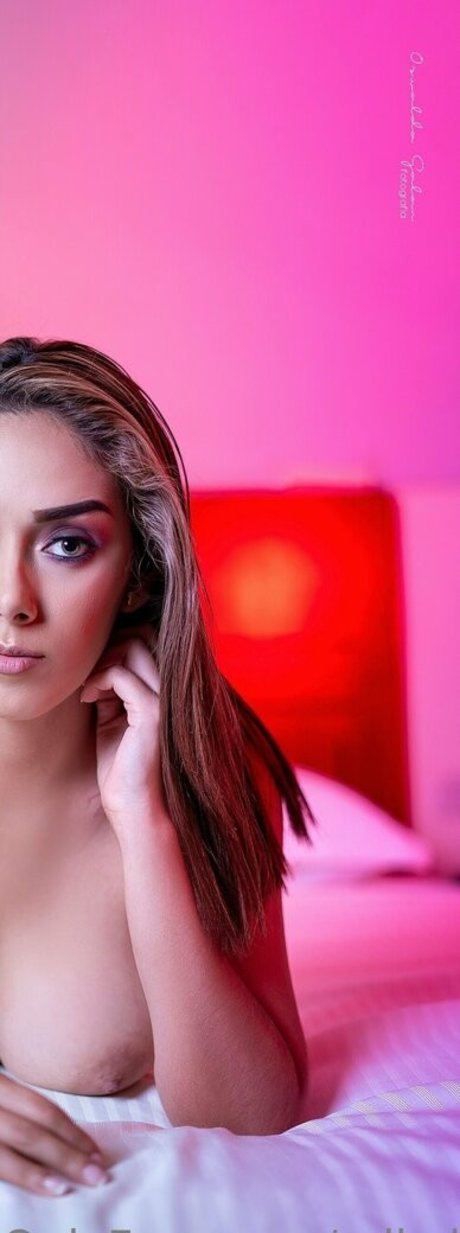 Nacktes geleaktes OnlyFans-Foto von Mika Janneth
