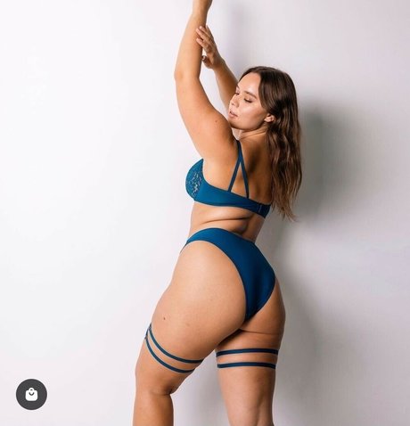 Nacktes geleaktes OnlyFans-Foto von Veneziacruz