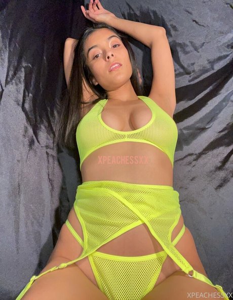 Nacktes geleaktes OnlyFans-Foto von Electraxpeach