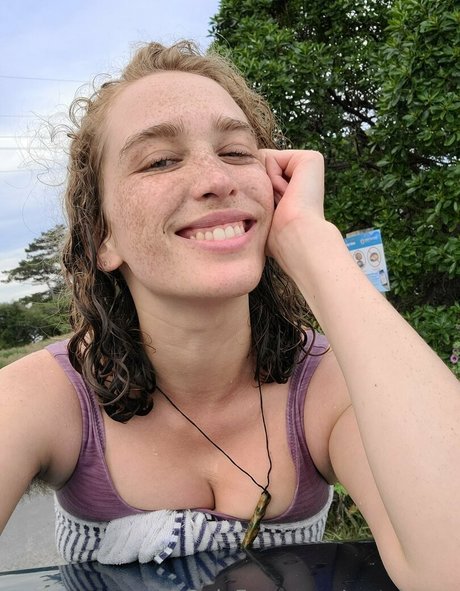 Nacktes geleaktes OnlyFans-Foto von Onasinova