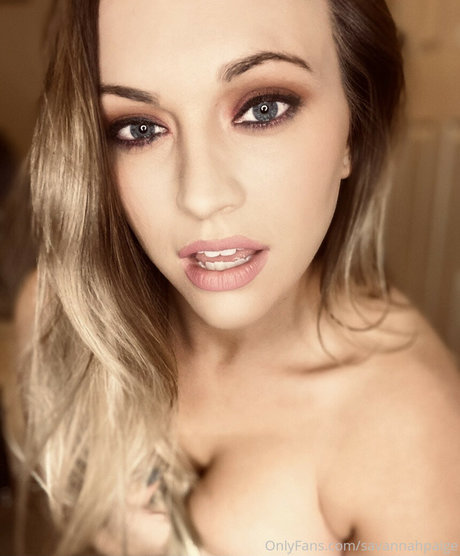 Nacktes geleaktes OnlyFans-Foto von Savannah Paige