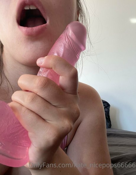 Kate_nicepops66666