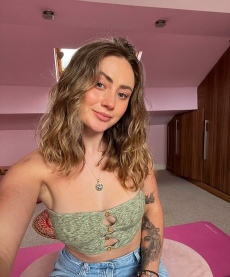 Nacktes geleaktes OnlyFans-Foto von Lanaivy