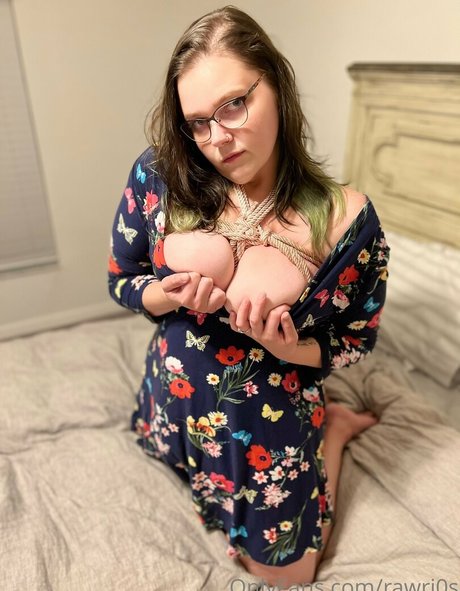 Nacktes geleaktes OnlyFans-Foto von Rawri0s