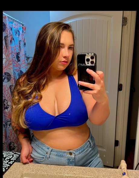 Nacktes geleaktes OnlyFans-Foto von Hannah Jacobs