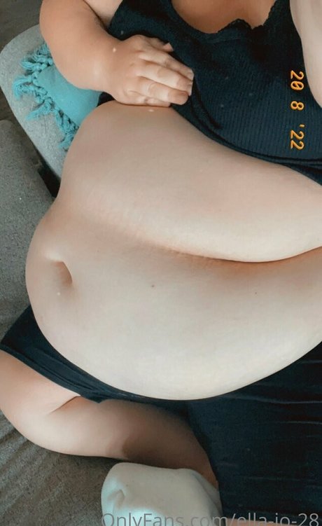 Nacktes geleaktes OnlyFans-Foto von Ellajo28