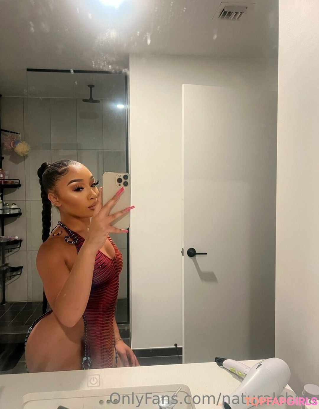 Nacktes geleaktes OnlyFans-Foto von Bubble Booty #1028