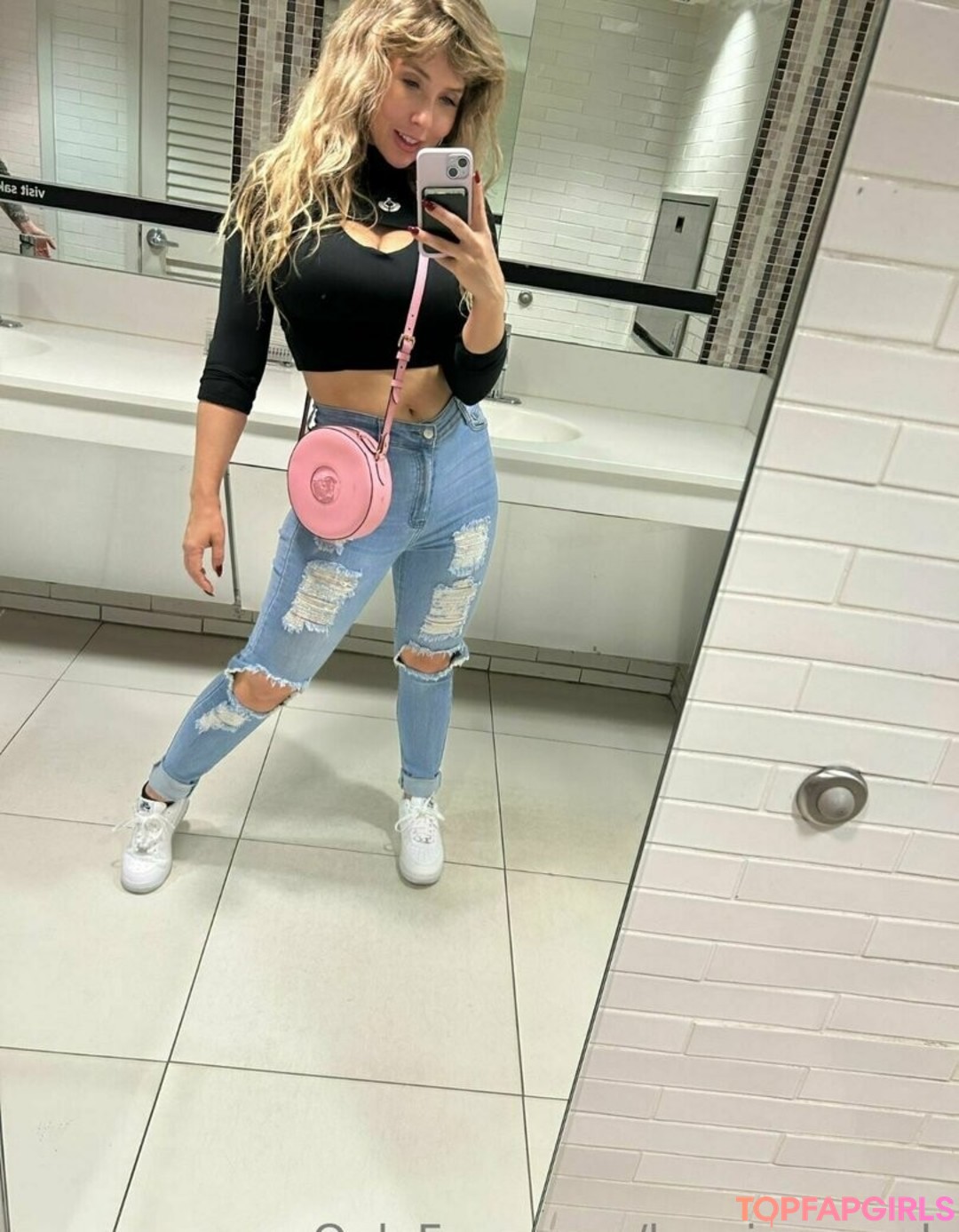 Nacktes geleaktes OnlyFans-Foto von Lena Paul #1364