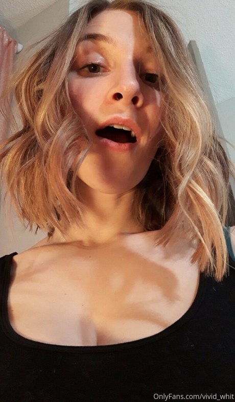 Vivid_Whit