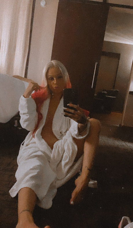 Nacktes geleaktes OnlyFans-Foto von Mariahlynn