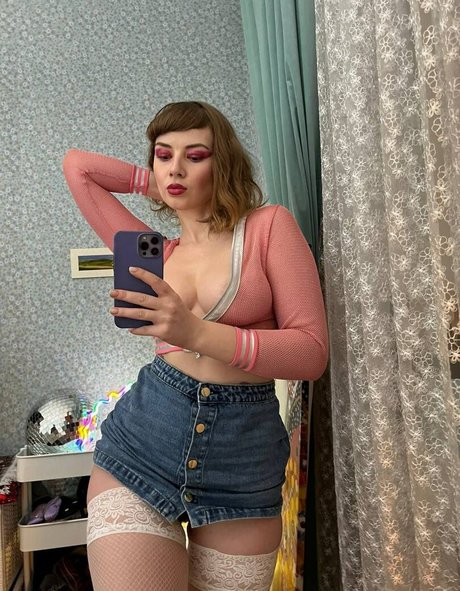 Nacktes geleaktes OnlyFans-Foto von Inga Lis