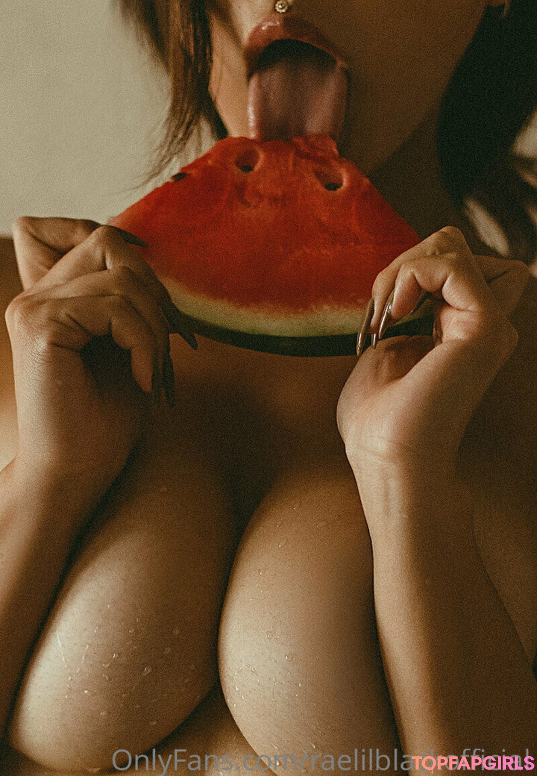 Nacktes geleaktes OnlyFans-Foto von Raelilblack #1309