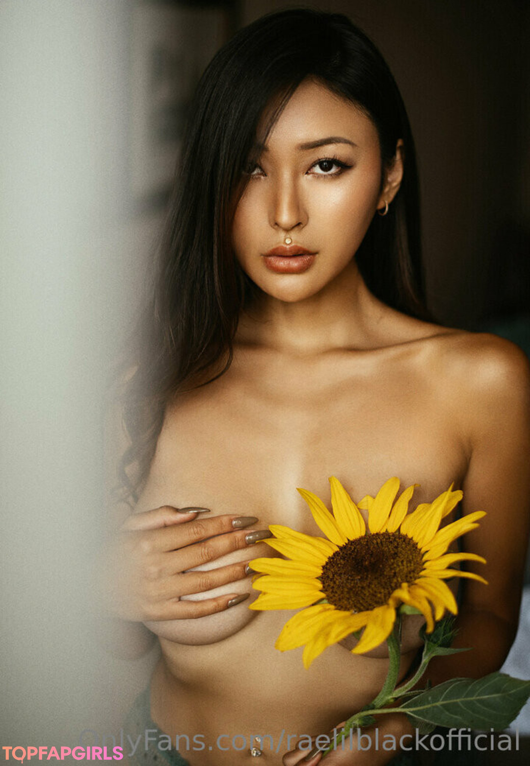 Nacktes geleaktes OnlyFans-Foto von Raelilblack #1459