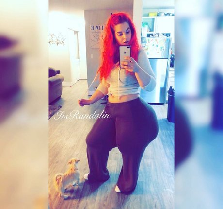 Nacktes geleaktes OnlyFans-Foto von Itsrandalin