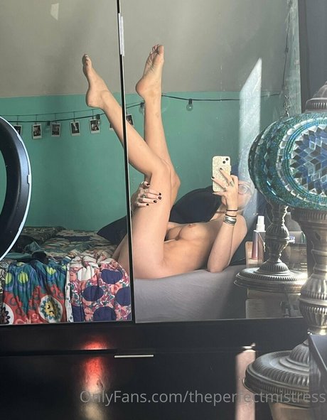 Nacktes geleaktes OnlyFans-Foto von Theperfectmistress