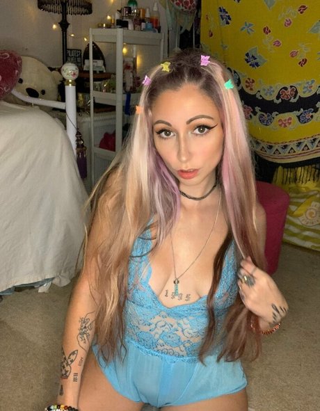 Nacktes geleaktes OnlyFans-Foto von Sweeetbbyrays