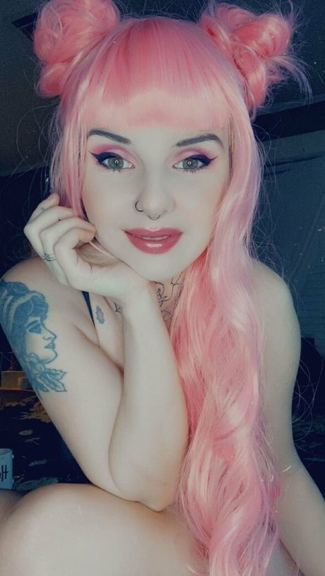 Nacktes geleaktes OnlyFans-Foto von Moremoiraxoxo