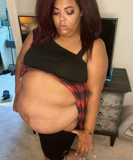 Nacktes geleaktes OnlyFans-Foto von Fatlatinaa