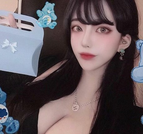 Nacktes geleaktes OnlyFans-Foto von Necomimi