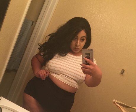 Nacktes geleaktes OnlyFans-Foto von Only70inchass