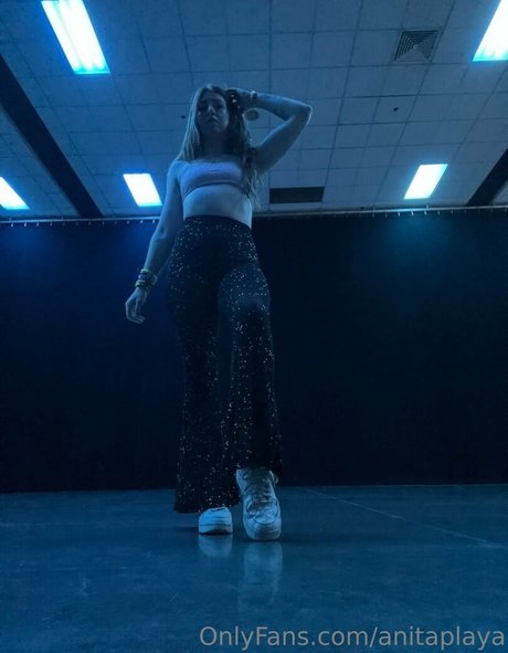 Anita Playa