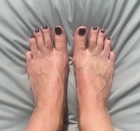 Nacktes geleaktes OnlyFans-Foto von Callyfeet33
