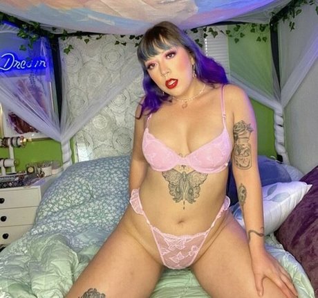 Nacktes geleaktes OnlyFans-Foto von Aquaaamami