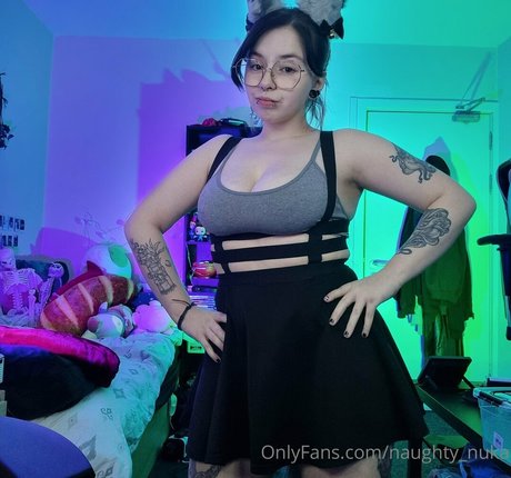 Nacktes geleaktes OnlyFans-Foto von Naughtynuka