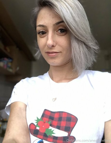 Nacktes geleaktes OnlyFans-Foto von Aneshereforu