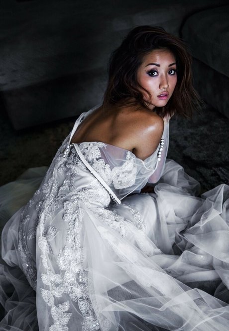 Nacktes geleaktes OnlyFans-Foto von Brenda Song